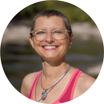 Découvrez comment Marie-Christine peut illuminer votre chemin